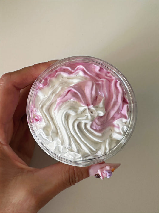 Raspberry-Vanilla Fluffy Whipped Body Wash image 0